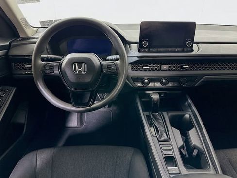Used 2024 Honda Accord EX image 21