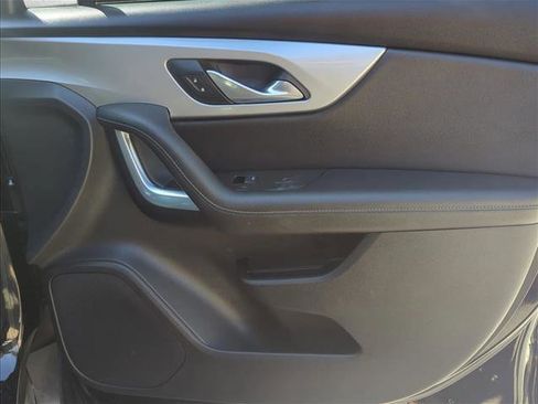 Used 2020 Chevrolet Blazer LT AWD/4WD image 25
