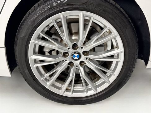 Used 2023 BMW 330i xDrive Sedan w/ Premium Package AWD/4WD image 31