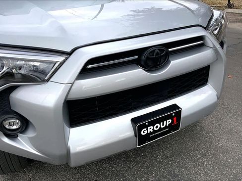 Used 2022 Toyota 4Runner SR5 image 28