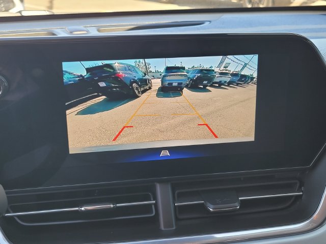 Certified 2024 Chevrolet Trax LT w/ Driver Confidence Package FWD image 21