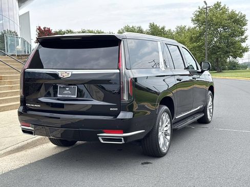 Used 2024 Cadillac Escalade ESV Premium Luxury w/ LPO, Floor Liner Package AWD/4WD image 2