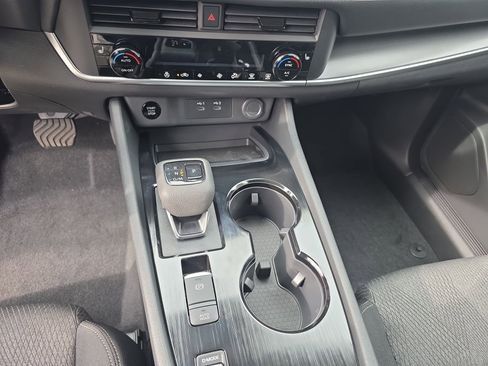 New 2026 Nissan Rogue SV w/ Cold Weather Package image 25