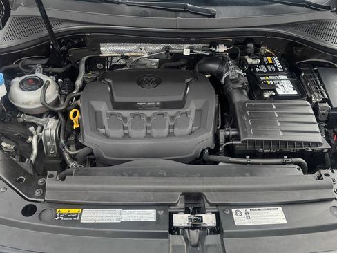 Used 2020 Volkswagen Tiguan S image 10