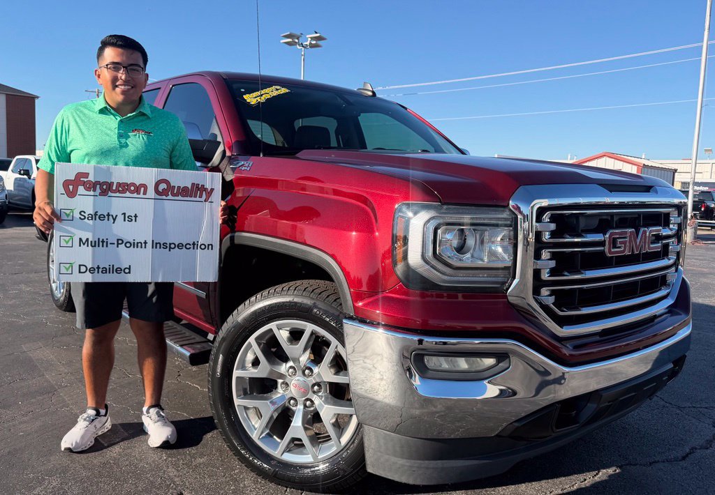 Used 2017 GMC Sierra 1500 SLT w/ SLT Premium Package AWD/4WD image 1