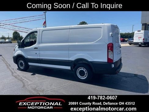 Used 2021 Ford Transit 150 Low Roof RWD image 4
