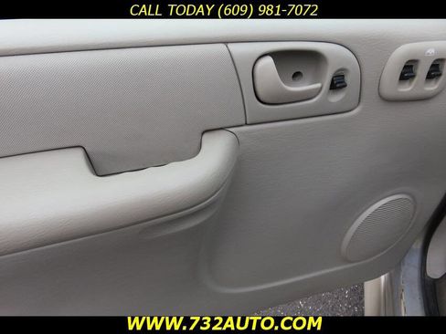 Used 2005 Dodge Grand Caravan SE w/ Popular Equipment Group I image 35