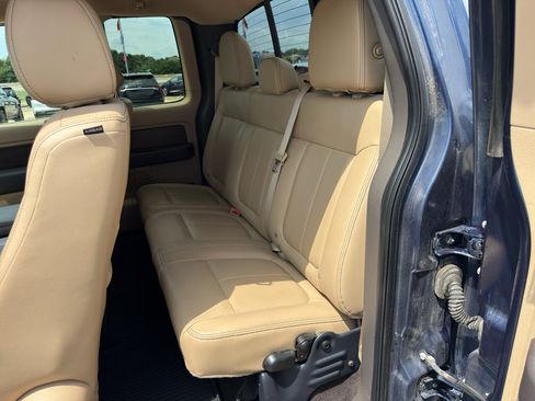 Used 2014 Ford F150 Lariat w/ Lariat Chrome Package AWD/4WD image 11