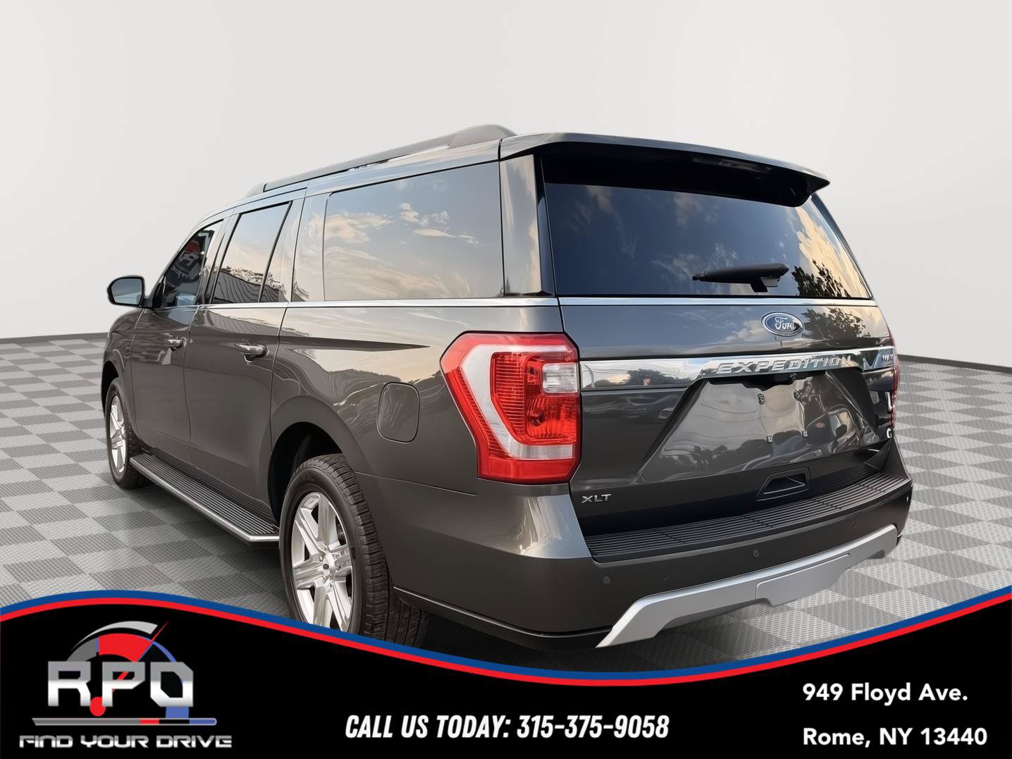 Used 2020 Ford Expedition Max XLT w/ Equipment Group 202A AWD/4WD image 3