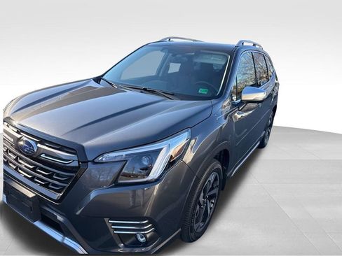 Used 2022 Subaru Forester Touring w/ Popular Package #3 image 2