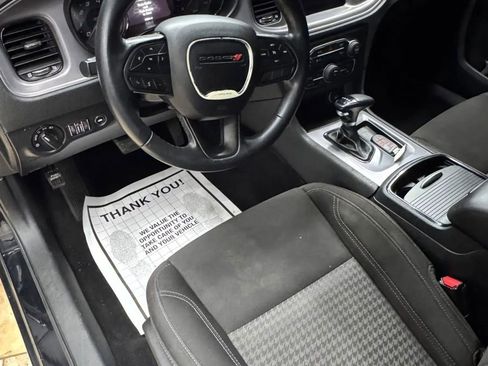Used 2023 Dodge Charger SXT w/ Blacktop Package RWD image 5