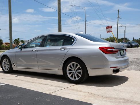 Used 2016 BMW 740i RWD image 7