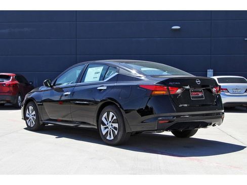 New 2025 Nissan Altima 2.5 S image 3