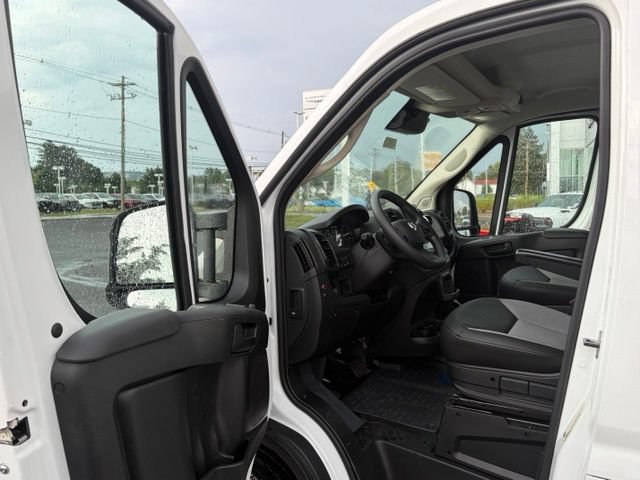 New 2026 RAM ProMaster 3500 w/ Convenience Group FWD image 13