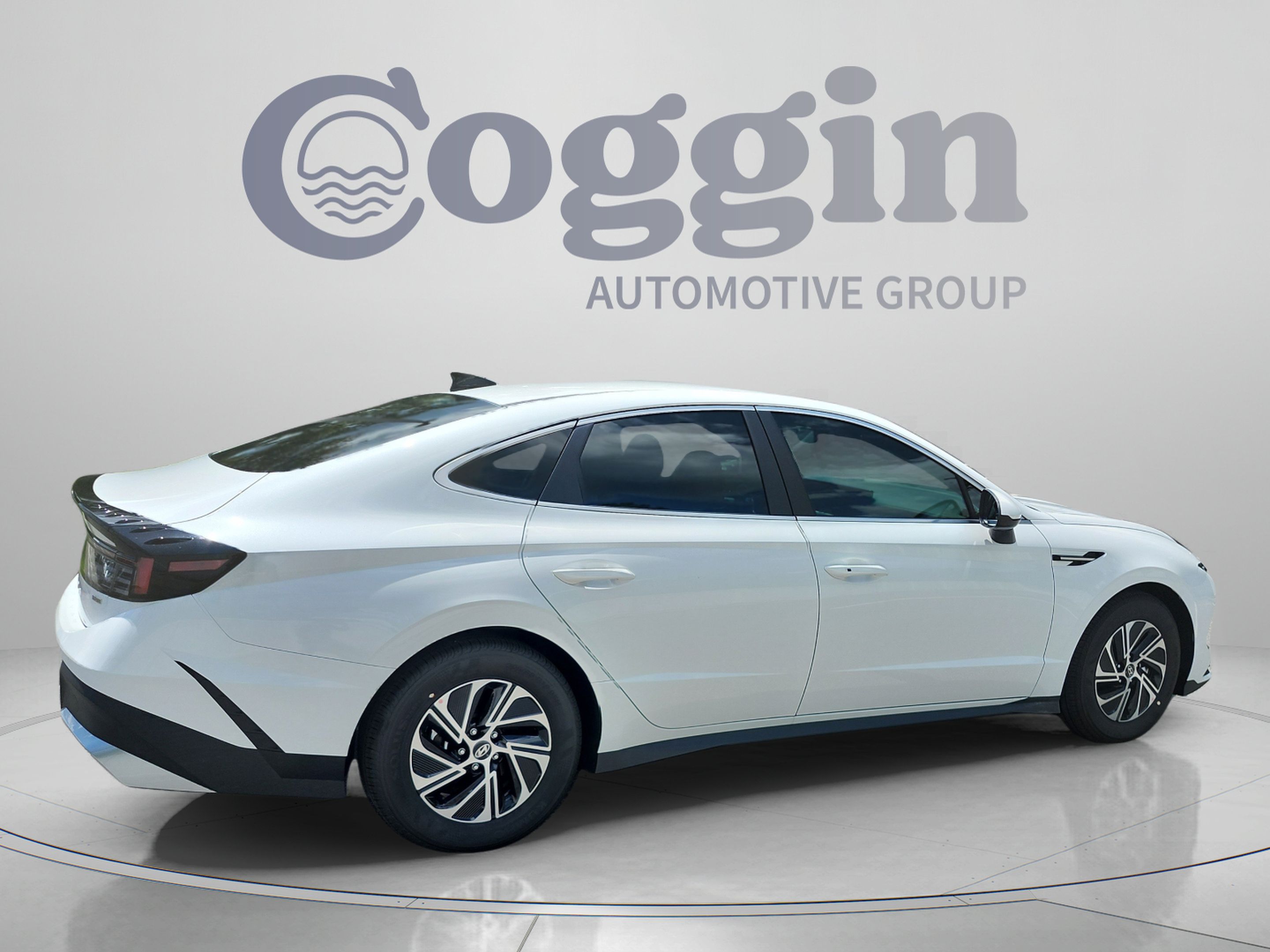 New 2026 Hyundai Sonata Blue FWD image 5