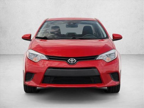 Used 2016 Toyota Corolla LE FWD image 2