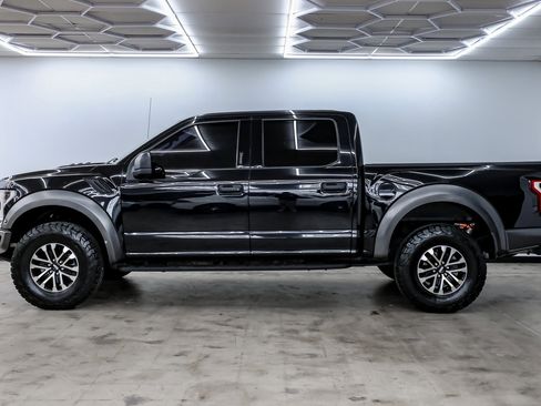 Used 2019 Ford F150 Raptor image 12