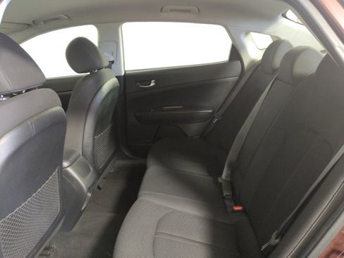 Used 2019 Kia Optima LX FWD image 18