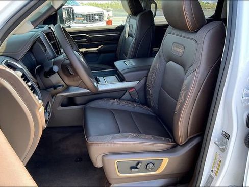 New 2026 RAM 1500 Limited w/ Trailer Tow Group AWD/4WD image 8
