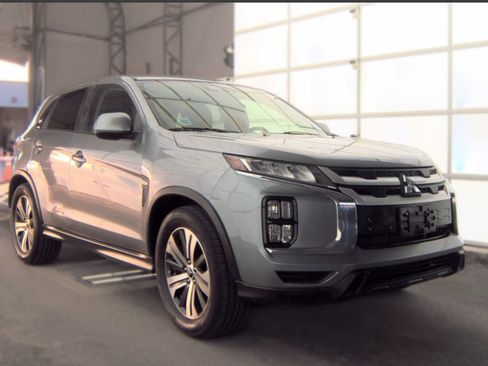 Used 2021 Mitsubishi Outlander Sport SE AWD/4WD image 6
