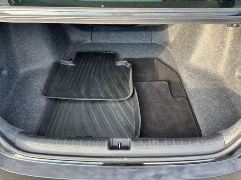 Used 2019 Honda Accord LX image 15
