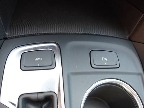 Certified 2024 Chevrolet Equinox LT AWD/4WD image 29