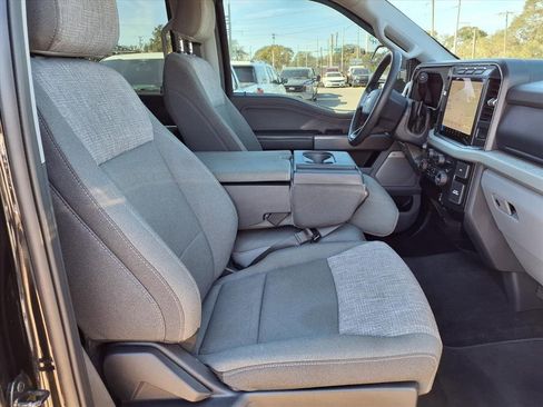 Used 2023 Ford F250 XLT w/ XLT Premium Package image 13