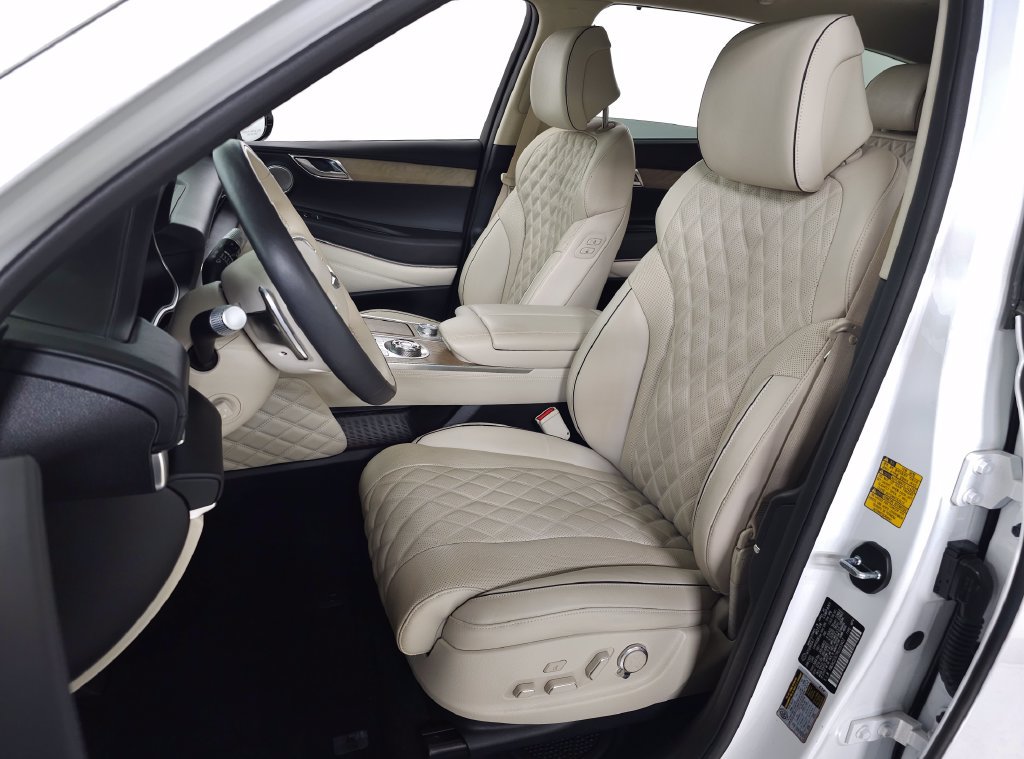 Used 2024 Genesis GV80 3.5T w/ Prestige Package AWD/4WD image 19