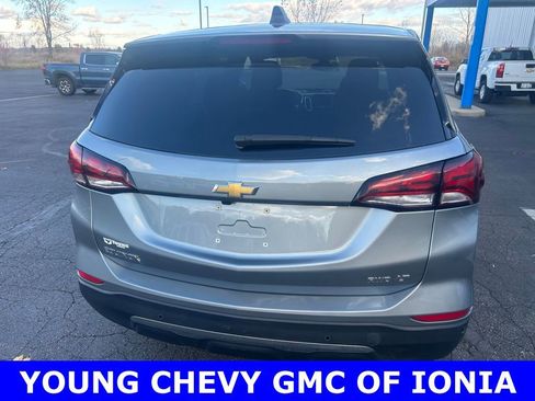 Used 2024 Chevrolet Equinox LT image 5