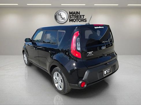 Used 2015 Kia Soul image 3