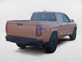 New 2025 Chevrolet Colorado Z71 w/ Midnight Edition video 2