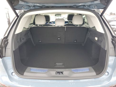 New 2026 Lincoln Nautilus Premier w/ Equipment Group 102A image 32