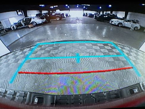 Used 2020 Toyota Tacoma SR5 image 18