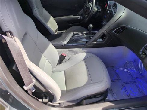 Used 2014 Chevrolet Corvette Stingray Coupe image 16