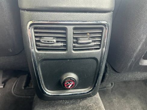 Used 2012 Dodge Charger SE RWD image 15