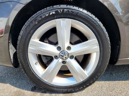 Used 2012 Volkswagen Eos Lux image 21