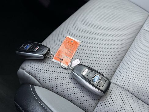 Used 2022 Subaru Outback Limited image 40