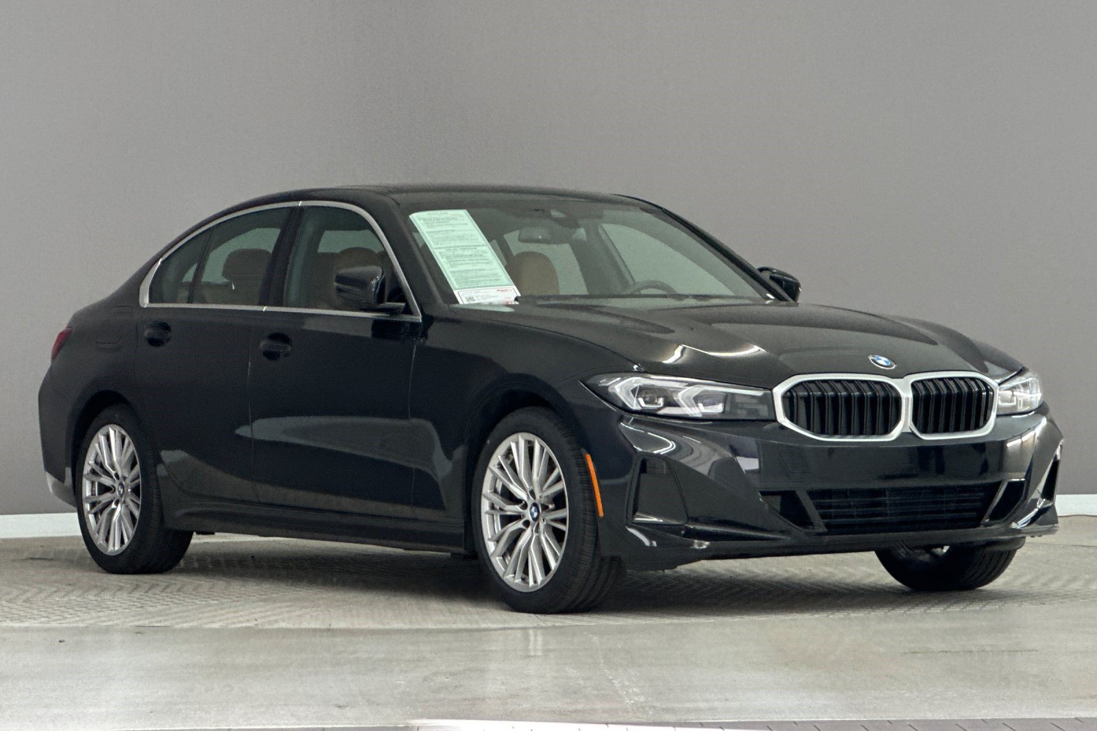 Used 2024 BMW 330i Sedan w/ Convenience Package RWD image 6