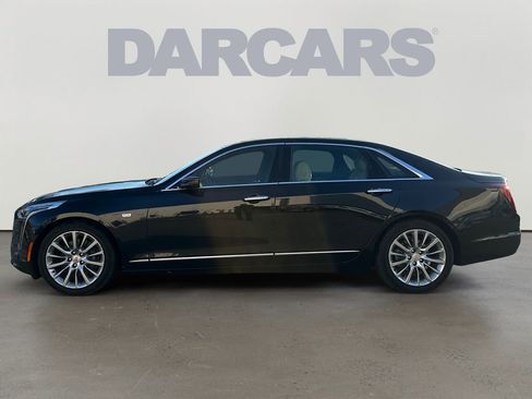 Used 2019 Cadillac CT6 Luxury w/ Driver Awareness Package image 4