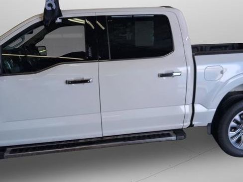 Used 2023 Ford F150 Lariat w/ Trailer Tow Package image 30