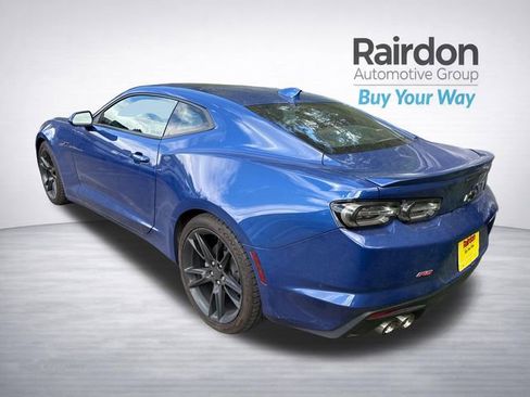 Used 2021 Chevrolet Camaro LT w/ RS Package RWD image 5