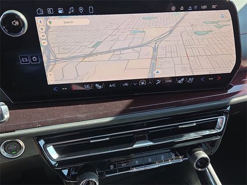 New 2026 Chevrolet Traverse RS w/ LPO, Floor Liner Package image 10