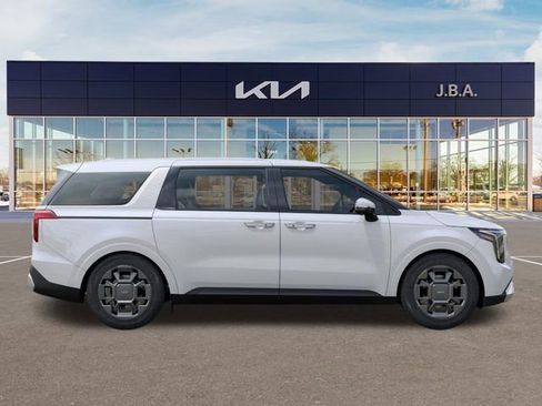 New 2026 Kia Carnival EX image 7