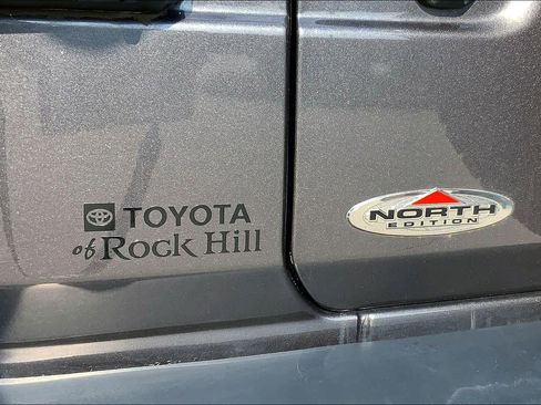 Used 2020 Jeep Wrangler Unlimited Sahara image 10