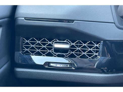 Used 2024 Honda Accord Touring image 28