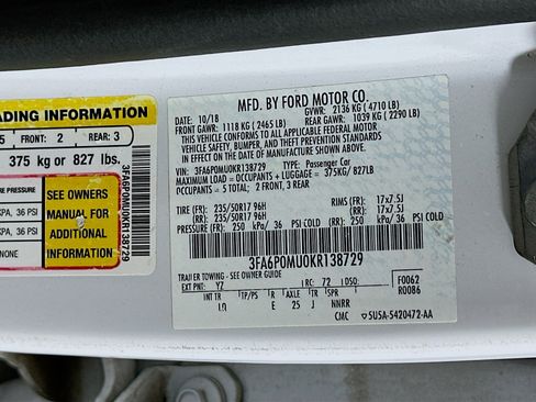 Used 2019 Ford Fusion SEL image 12