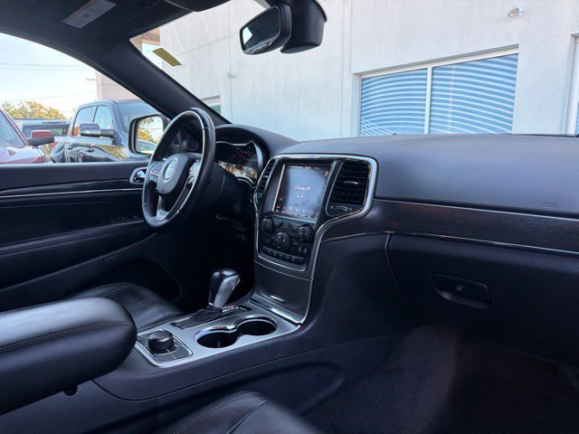 Used 2018 Jeep Grand Cherokee Limited AWD/4WD image 33
