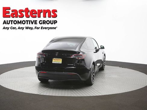 Used 2023 Tesla Model Y Long Range AWD/4WD image 33