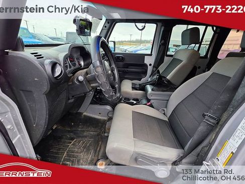 Used 2010 Jeep Wrangler Unlimited Sport image 13