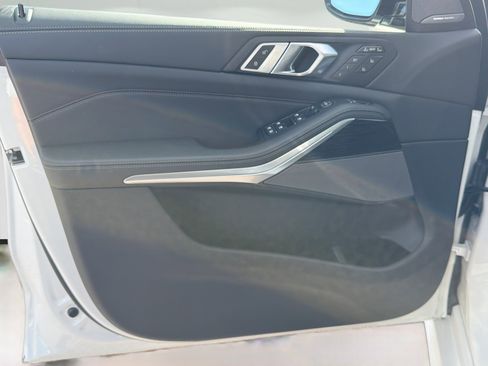 New 2026 BMW X7 xDrive40i w/ Executive Package image 24
